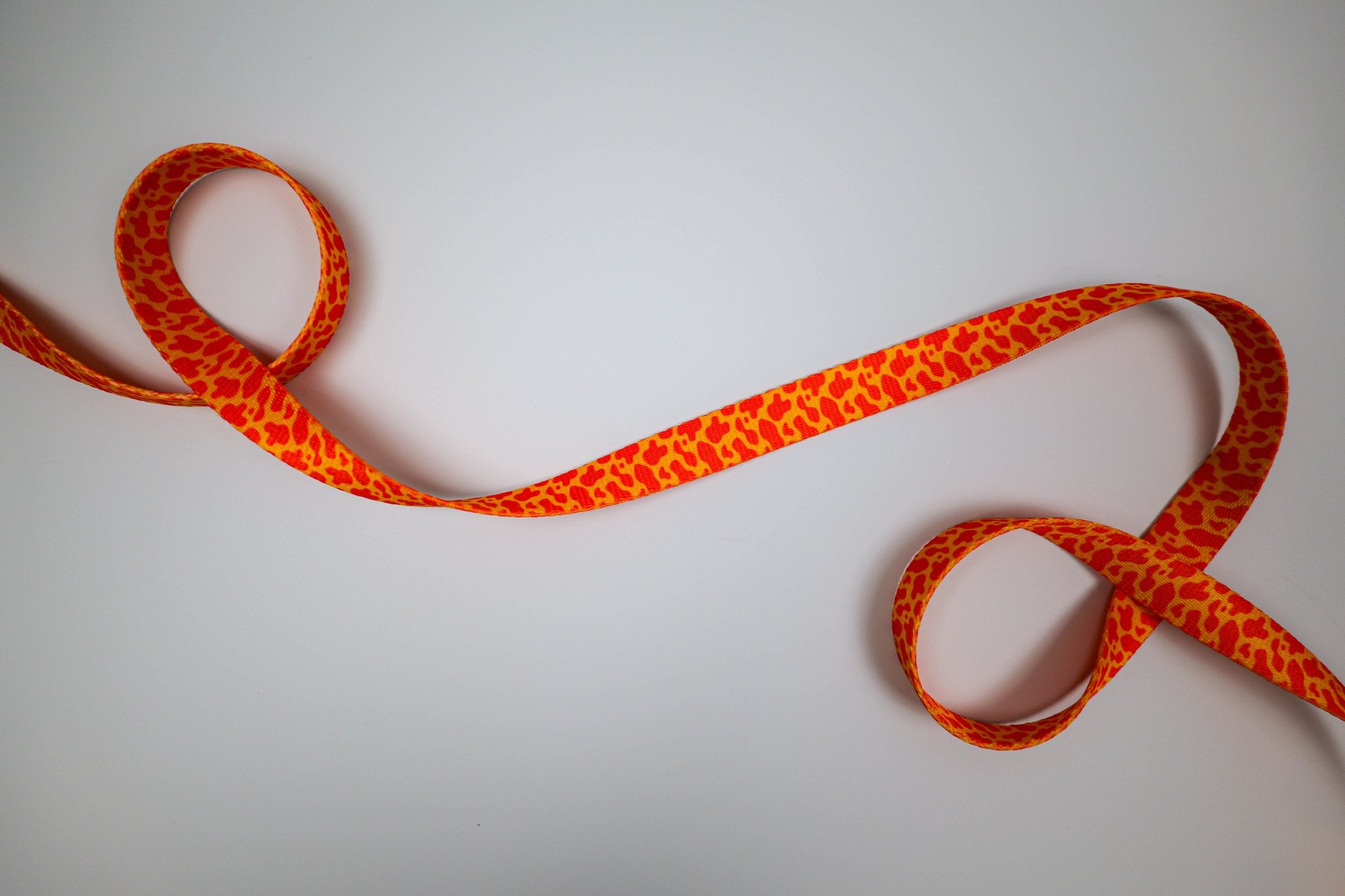 Patterned Leash – Neon Orange - Taiga